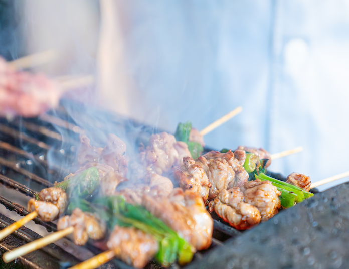 関西屈指の肉の聖地『羽曳野』の焼肉店と食通に話題の焼き鳥店の贅沢ホッピング